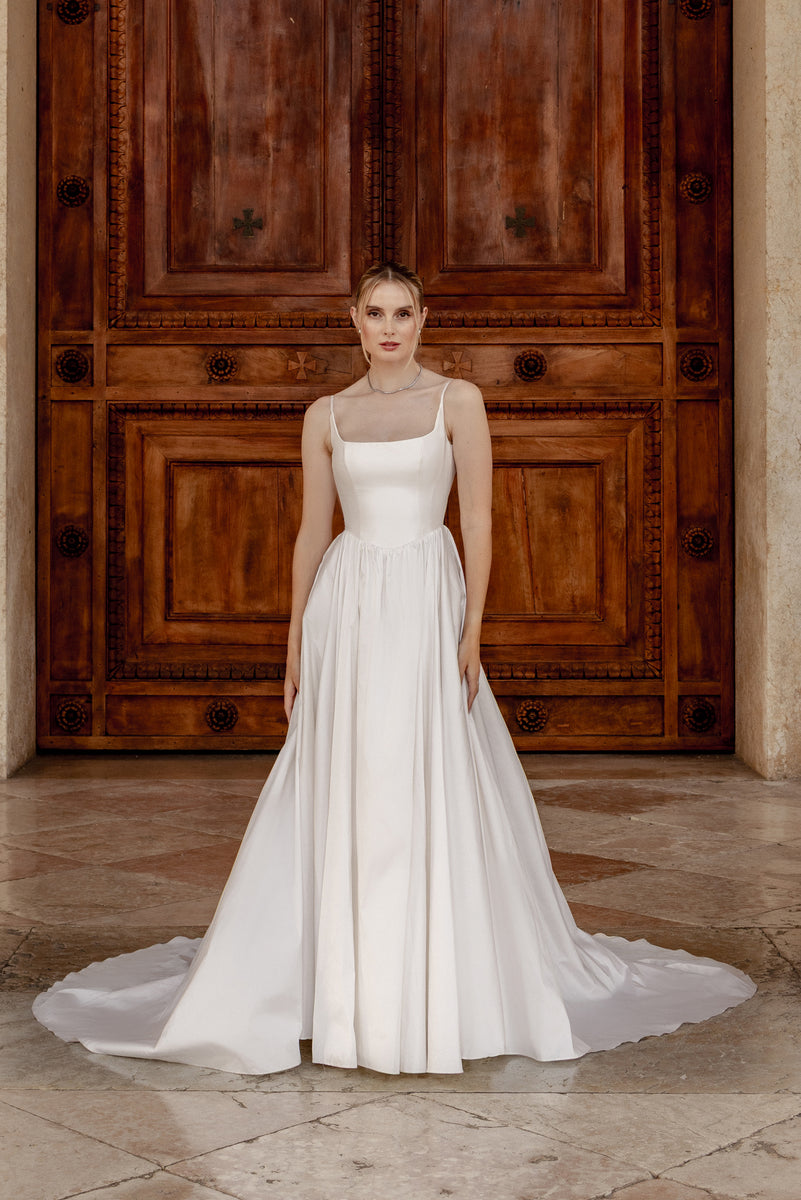 Amelie (Basque Waist): A modern wedding dress with a square neck, basq Aesling Amelie (Basque Waist): A modern wedding dress with a square neck, basq Aesling