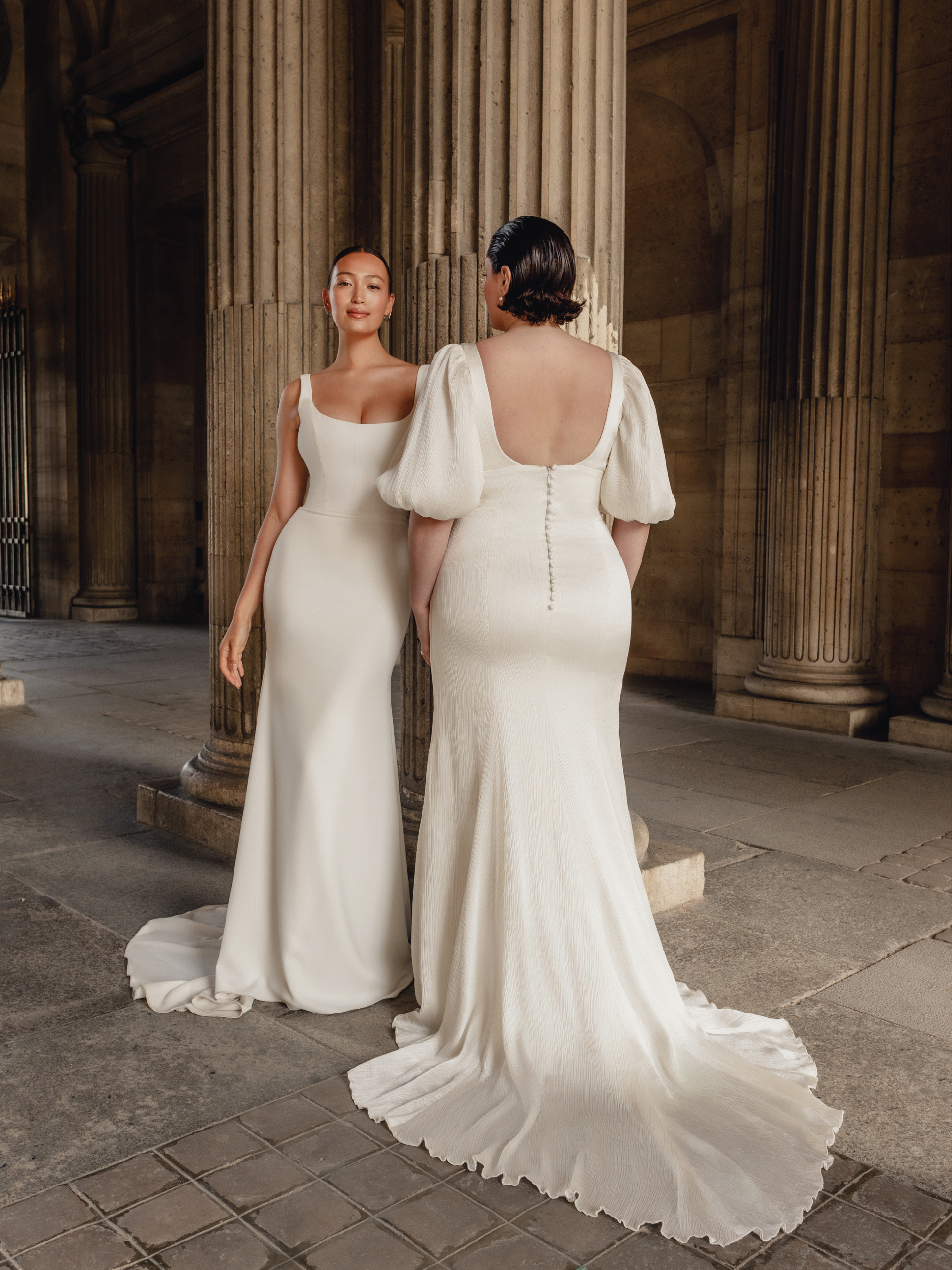 Camille : A mermaid wedding gown with a shallow scoopneck and back buttons (Copy)